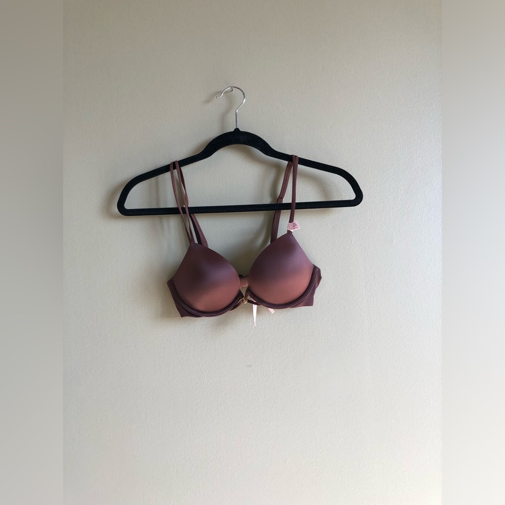 Victoria Secret Very Sexy Smooth Push up Bra Ganache Size 32 B